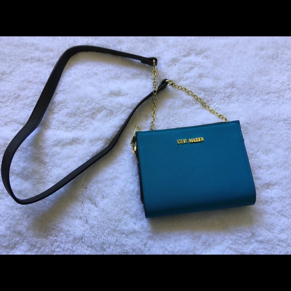 Steve Madden Handbags - FINAL PRICE Steve Madden cross body